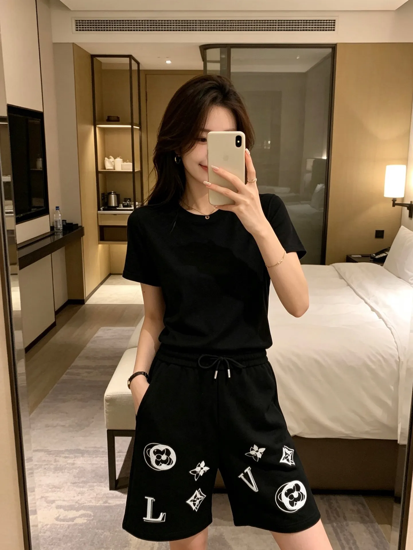 Louis Vuitton/Louis Vuitton 26ss ghosting presbyopic embroidered shorts